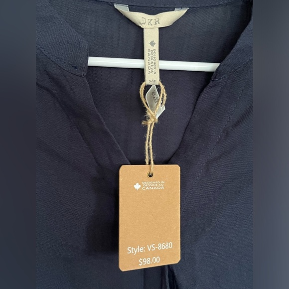 🇨🇦 NWT DKR navy button up tunic - Picture 7 of 7